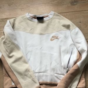 nike pullover